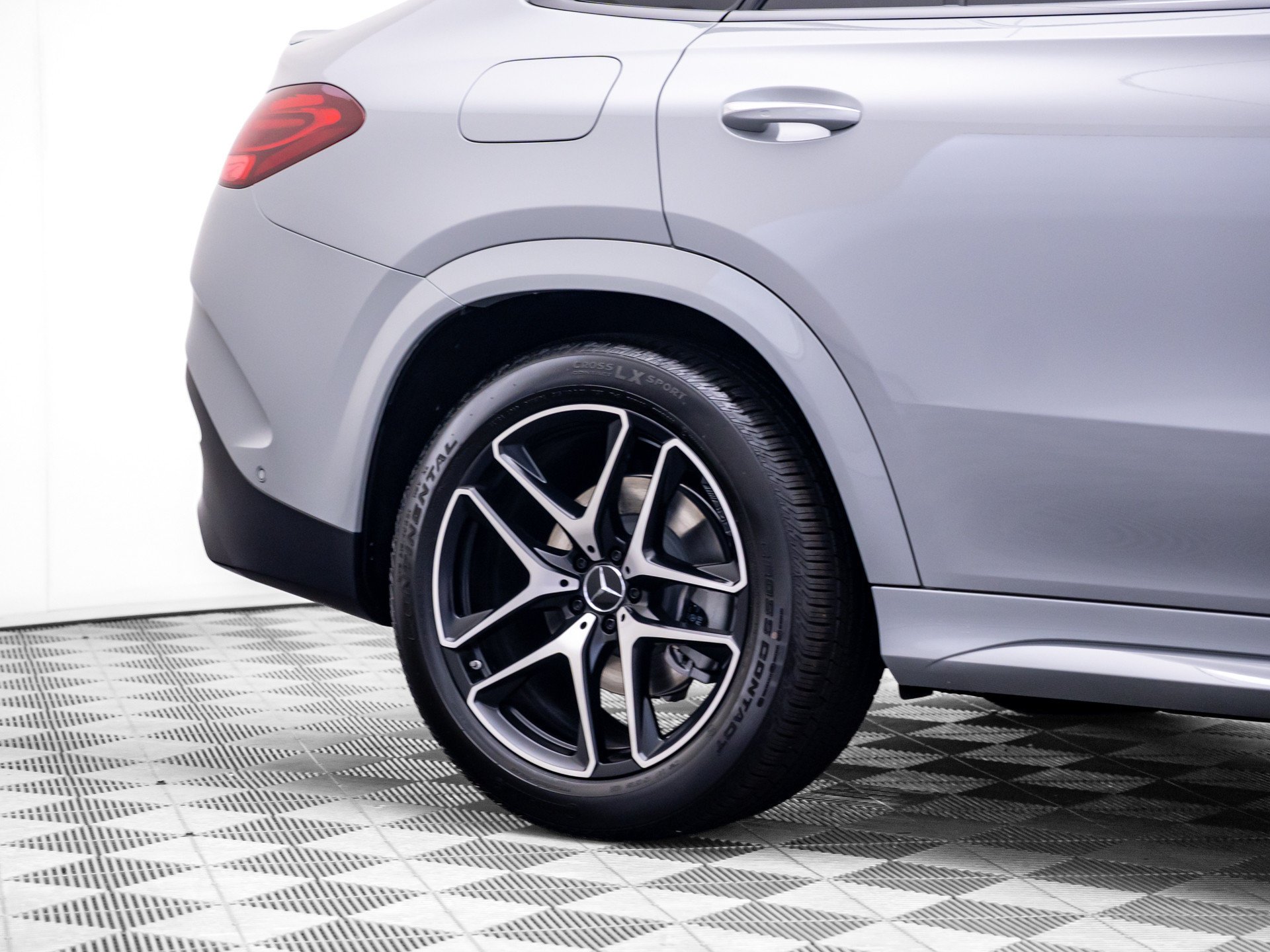 New 2026  Mercedes-Benz GLE 53 AMG® image 79