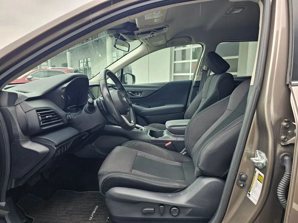 Used 2024 Brilliant Bronze Metallic Subaru Premium image 20