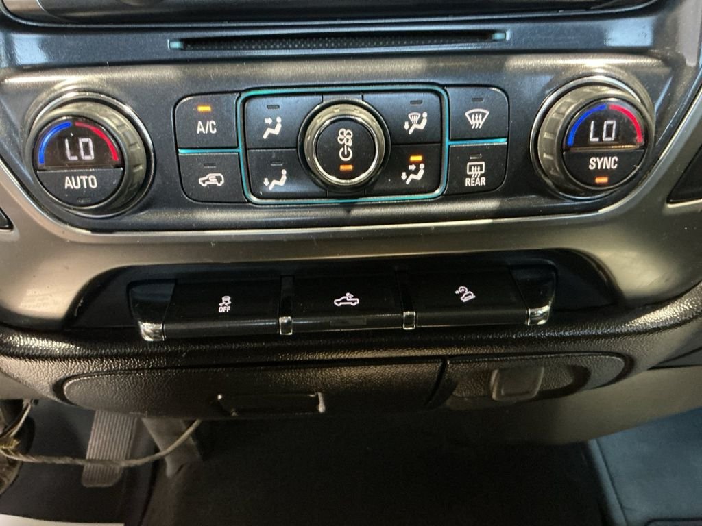 Used 2016 White Chevrolet LT image 16