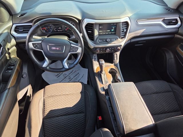 Used 2017 White GMC SLE-2 image 10