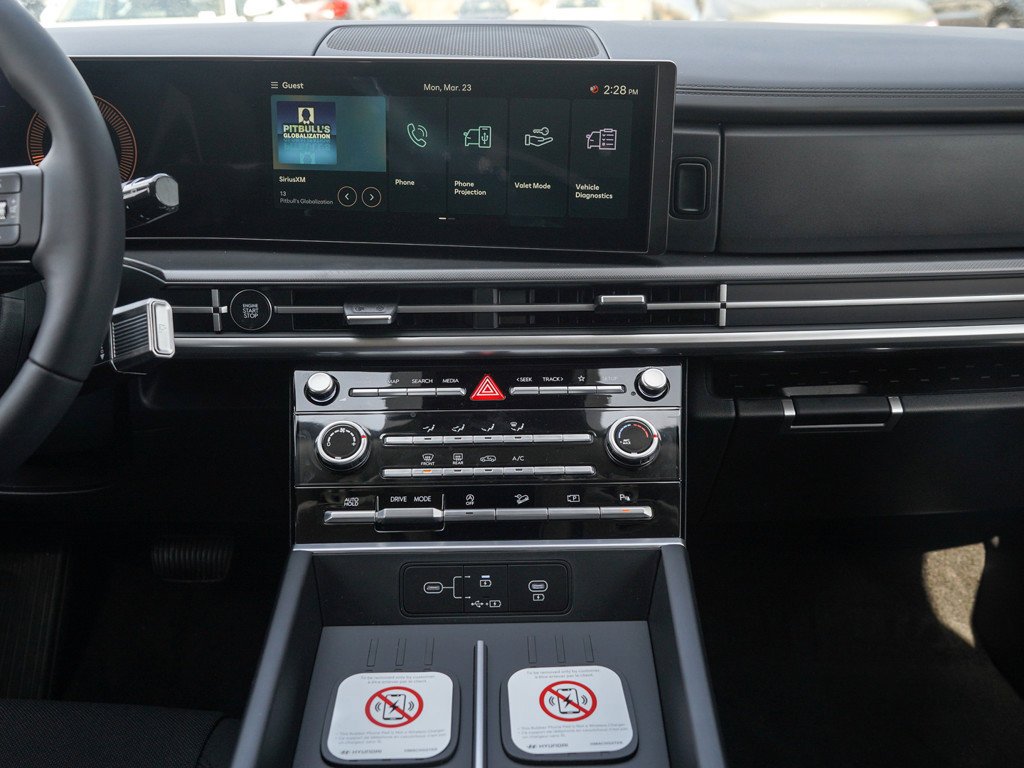 New 2026 Hampton Gray Hyundai SE FWD image 17