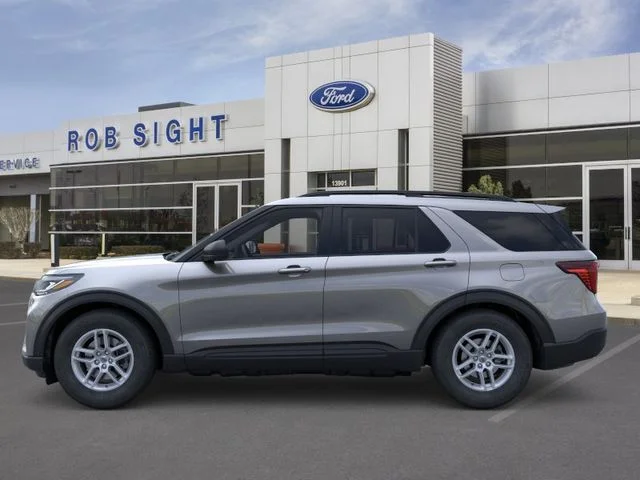 New 2026 Carbonized Gray Metallic Ford Active image 3