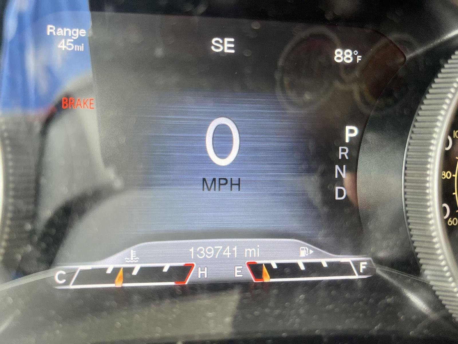 Used 2016 Bright White Clearcoat Jeep Trailhawk image 16