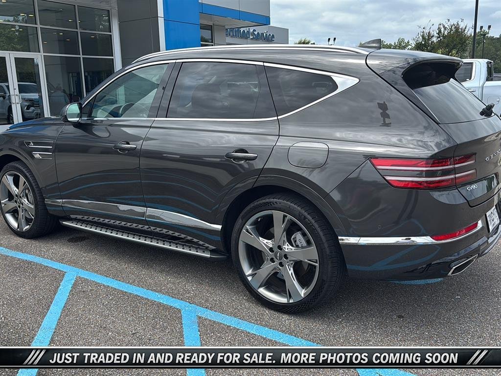 Used 2024 Makalu Gray Genesis 3.5T AWD image 4