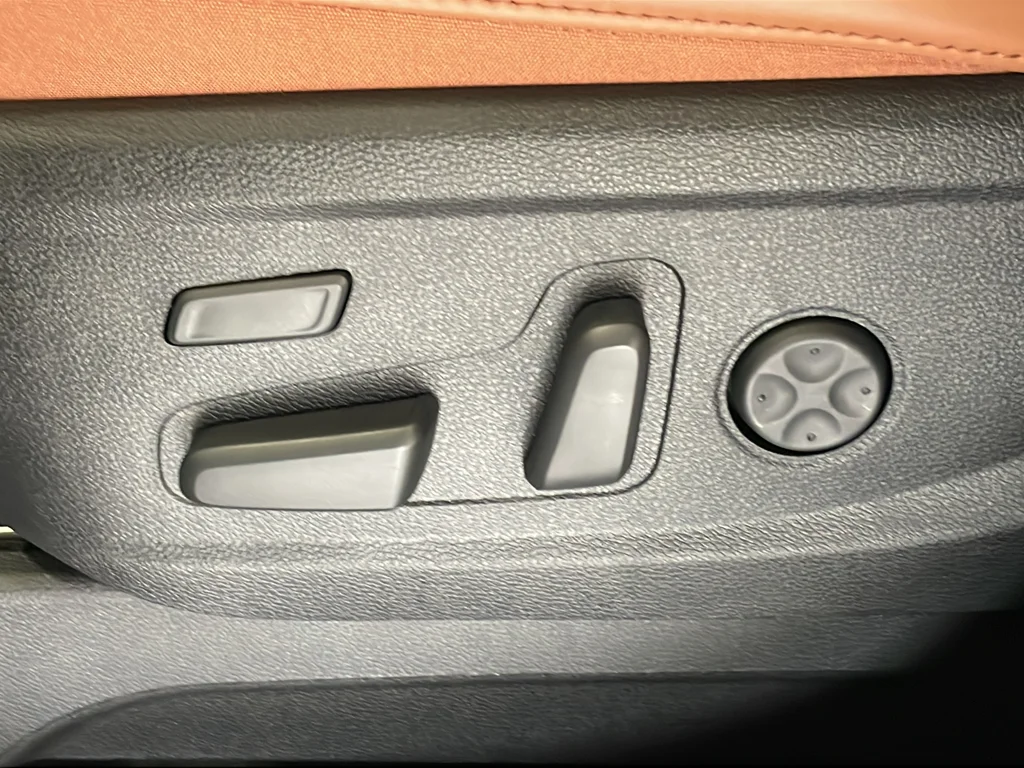 Certified Used 2025 Black Kia SX-Prestige X-Line image 18