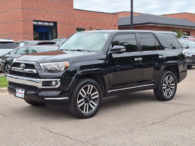 Used 2016  Toyota Limited image 3