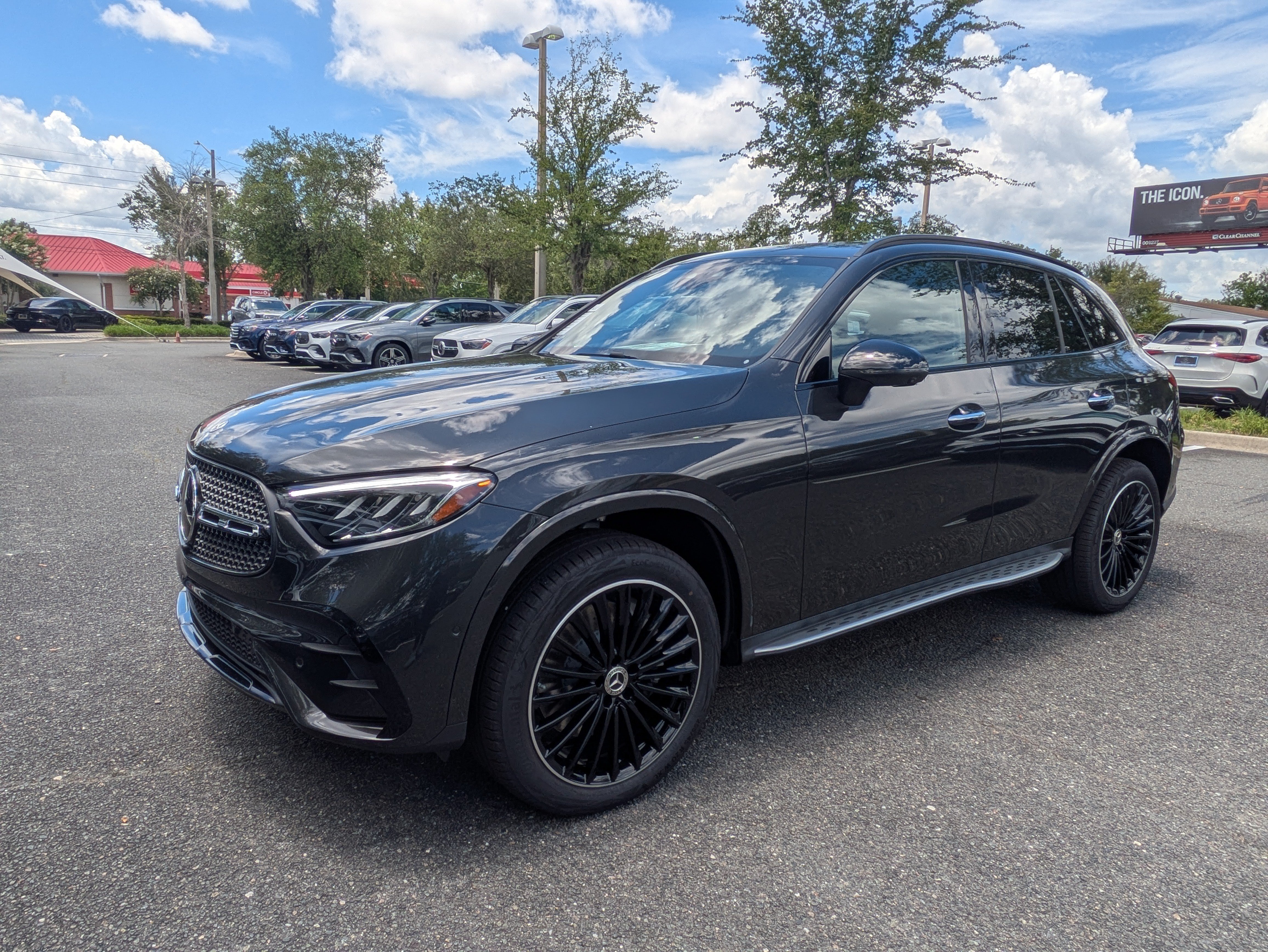 New 2026 Graphite Grey Metallic Mercedes-Benz GLC 300 image 8