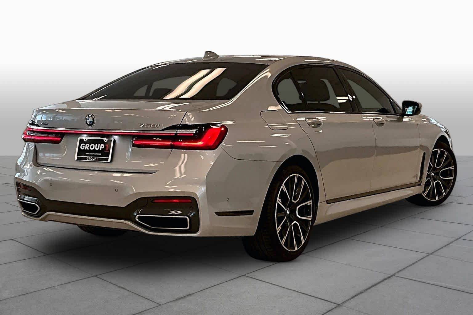 Used 2020 Glacier Silver Metallic BMW 750i xDrive image 11