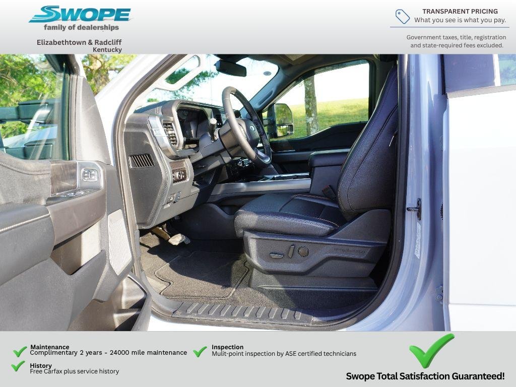Used 2025 Glacier Gray Metallic TriCoat Ford LARIAT image 17