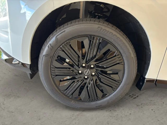 New 2027 White Nissan DARK ARMOR image 15