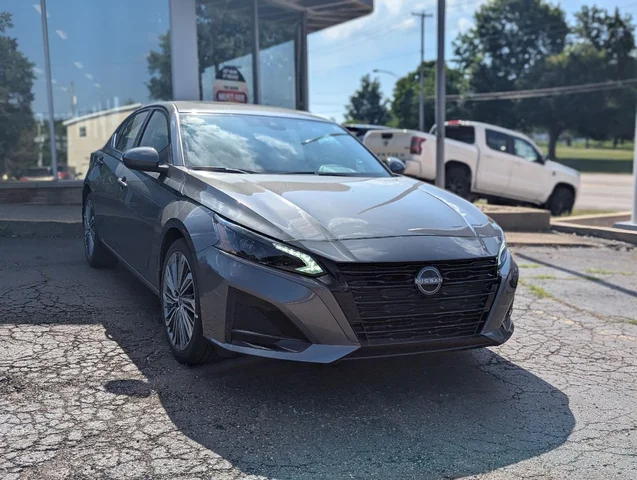 2026 Nissan Altima SV