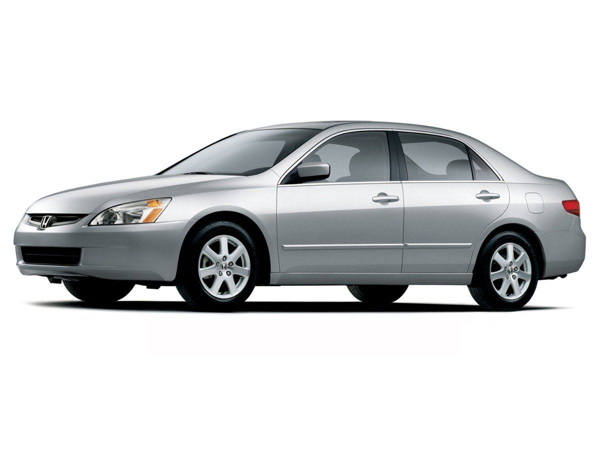 Used 2005 White Honda LX image 1