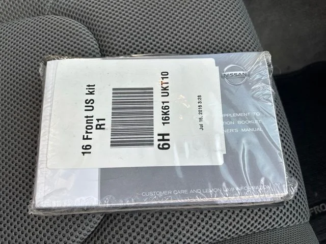 Used 2016 Silver Nissan SV image 12