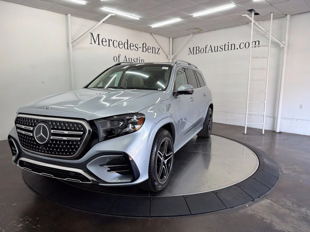 New 2027 Silver Mercedes-Benz GLS 450 image 3