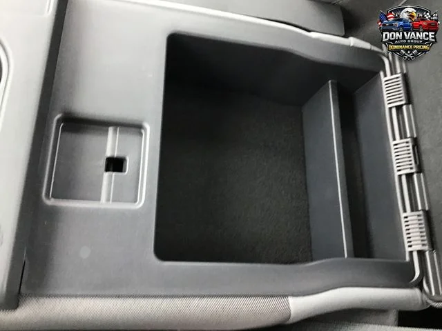 New 2026 Oxford White Ford F-250® XL image 25