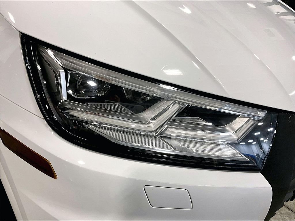 Used 2018 White Audi 2.0T Premium Plus image 34