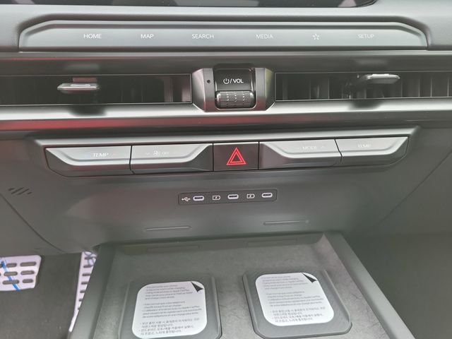 New 2027 Ebony Black Kia X-Line SX image 27