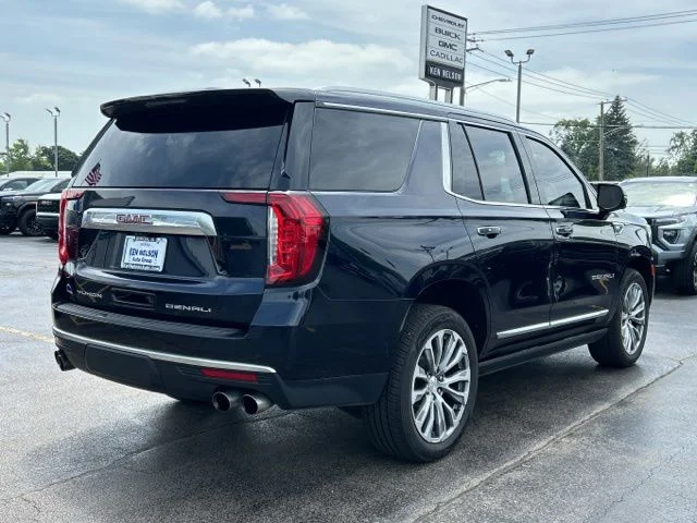 Used 2021 Blue GMC Denali image 15