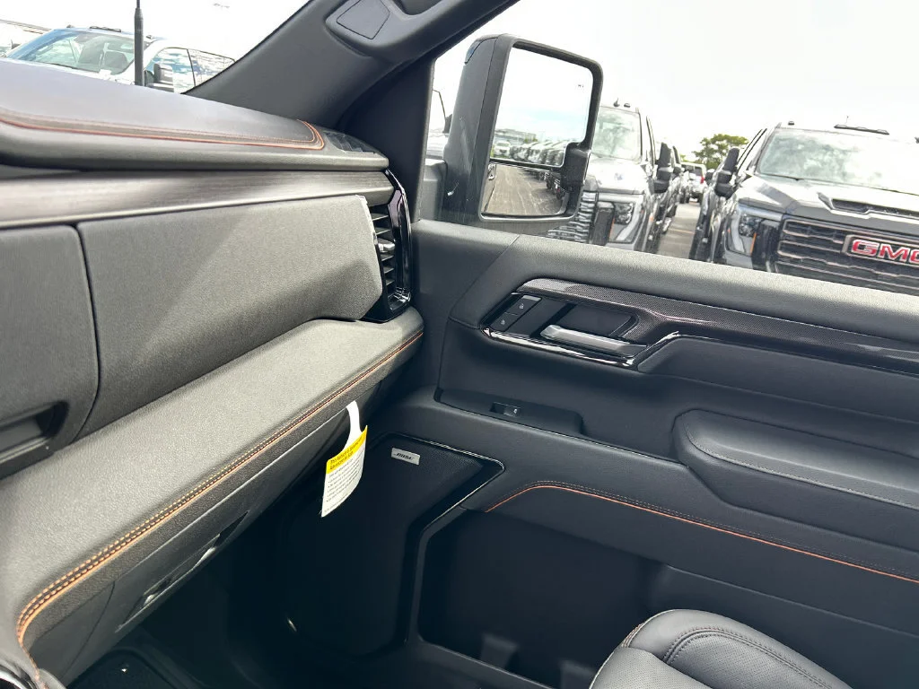 2026 GMC Sierra 2500HD AT4 - Photo 30