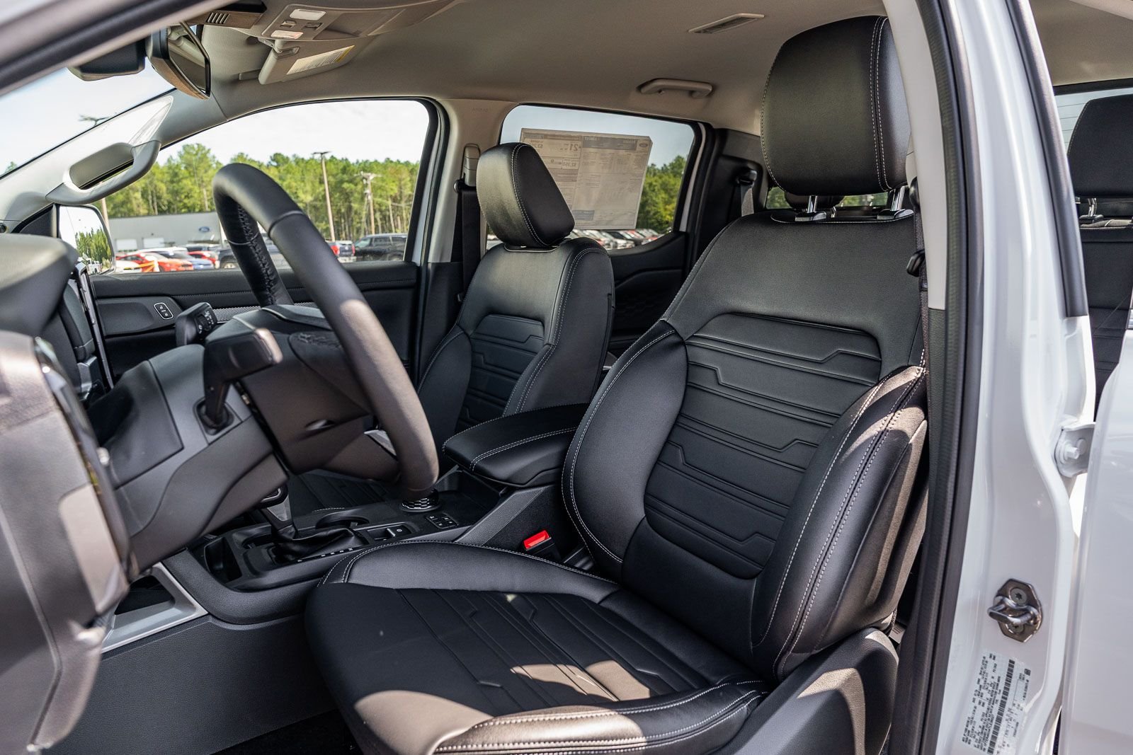 New 2026 Oxford White Ford Lariat® image 15