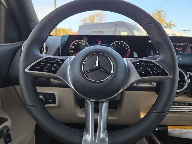New 2026 Polar White Mercedes-Benz GLB250 image 16