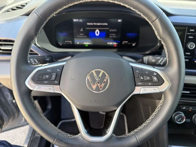 Used 2023 Gray Volkswagen 1.5T SE image 16