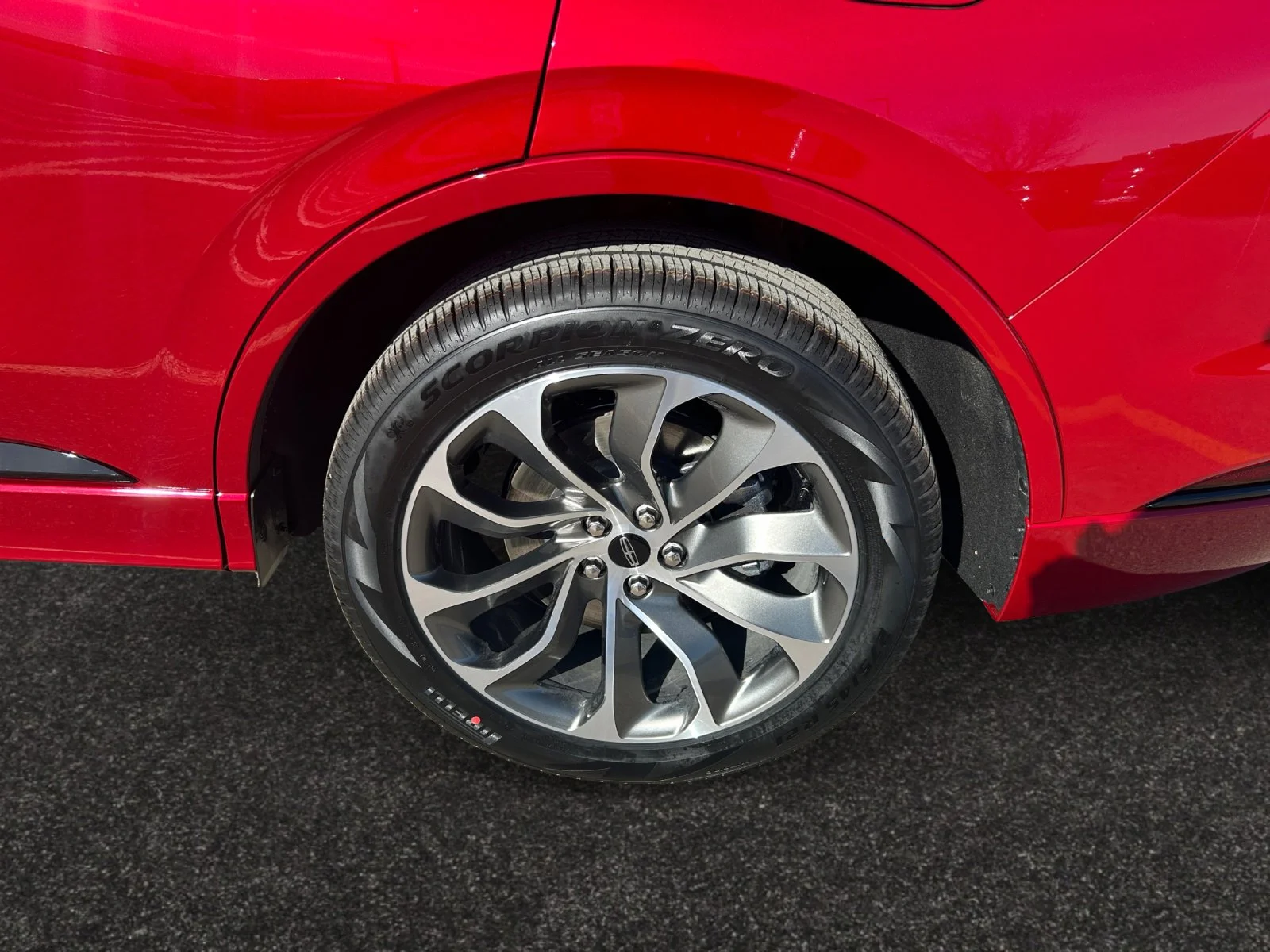 New 2026 Red Carpet Tinted Clearcoat Lincoln Premiere image 9
