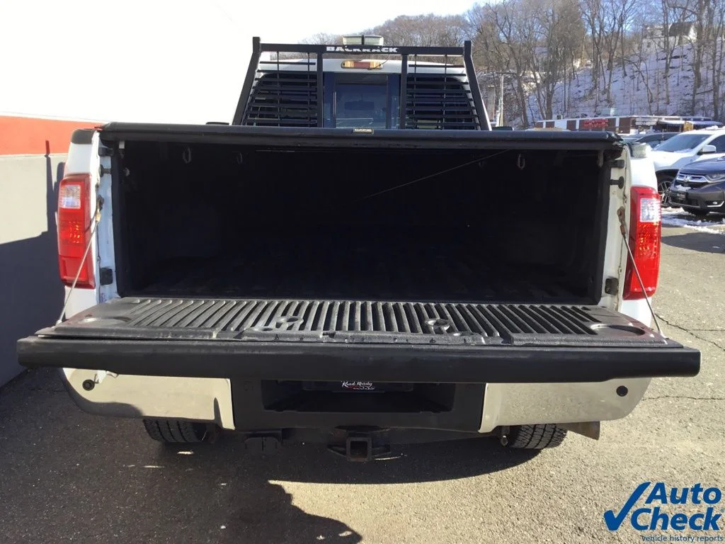 2016 Ford F-350 Super Duty XLT - Photo 12