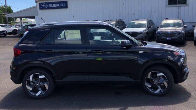 New 2026 Black,Onyx Hyundai SEL image 9