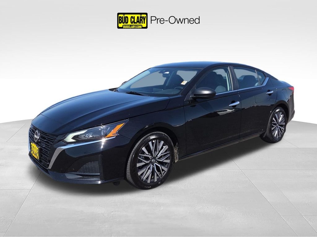 2025 Nissan Altima 2.5 SV's photo
