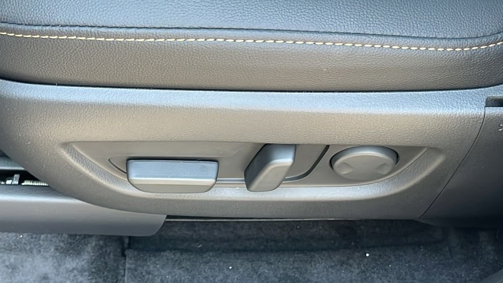 2025 Mazda CX-70 Premium Package - Photo 12