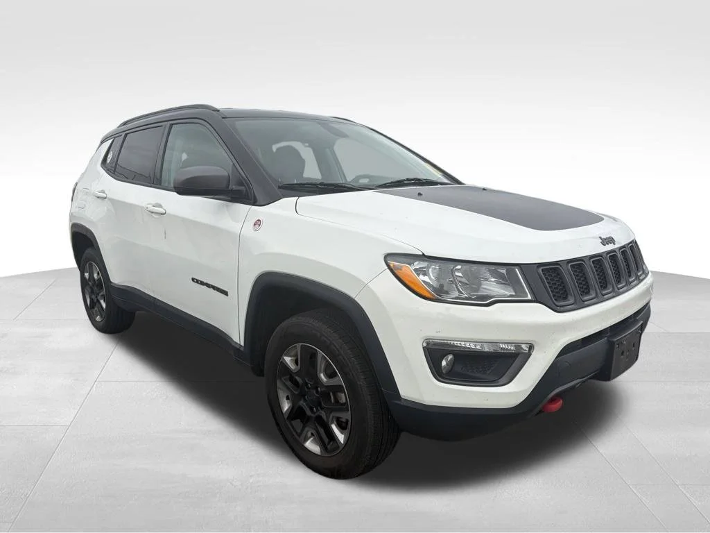 Used 2018 White Jeep Trailhawk image 20