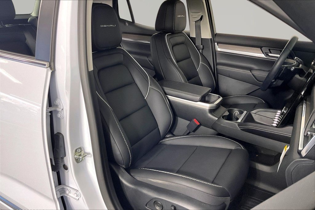 2026 GMC Terrain Denali - Photo 25