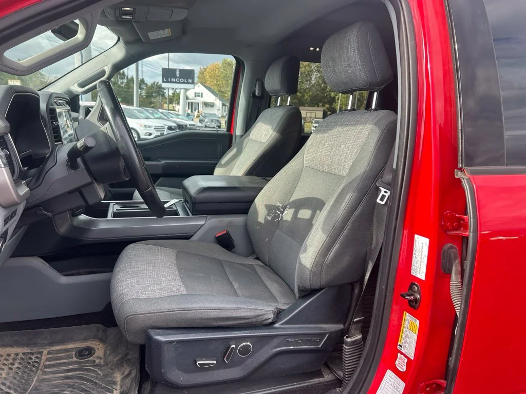 Used 2021 Race Red Ford XLT image 10