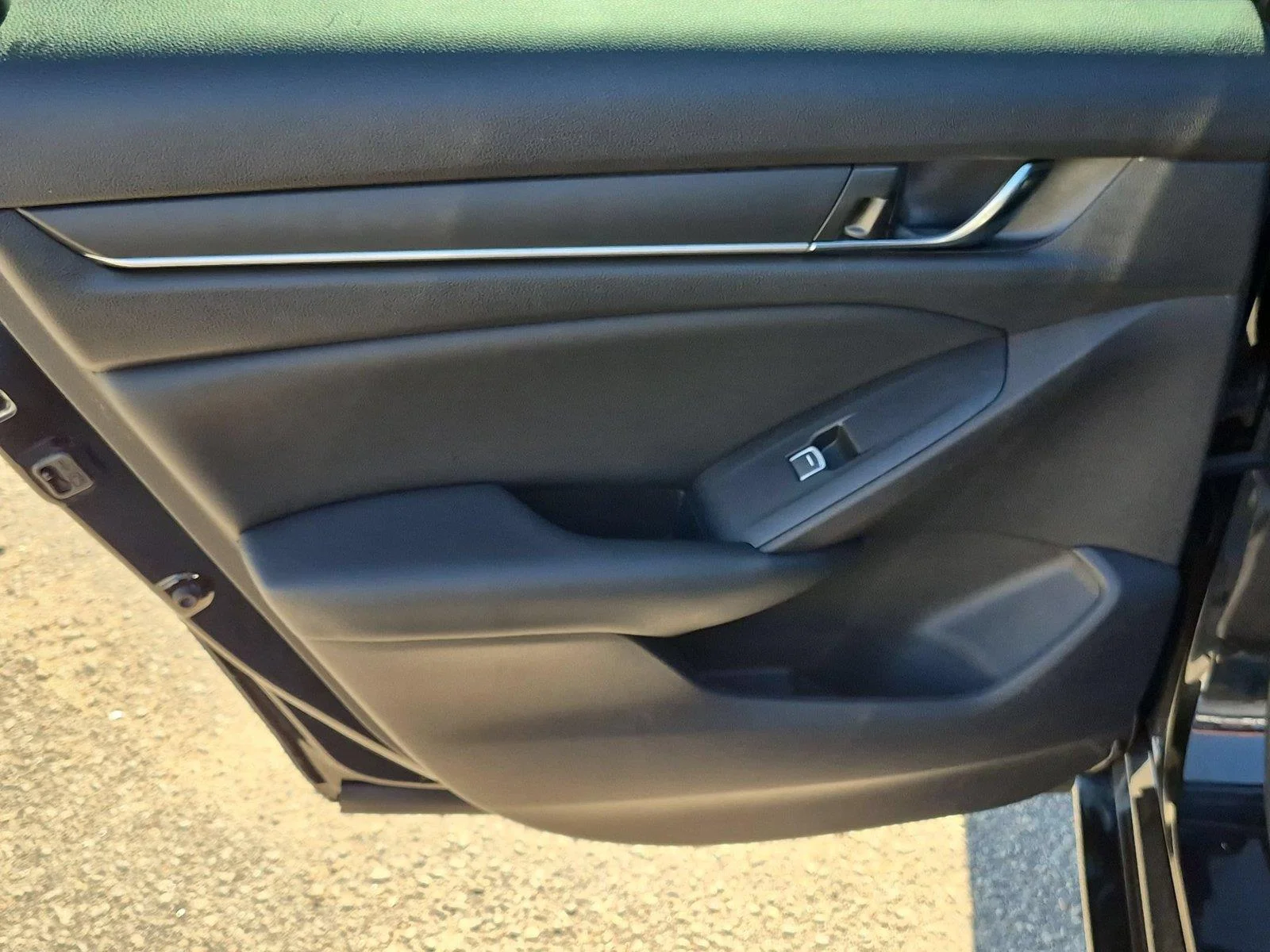 Used 2021 Crystal Black Pearl Honda Sport image 27