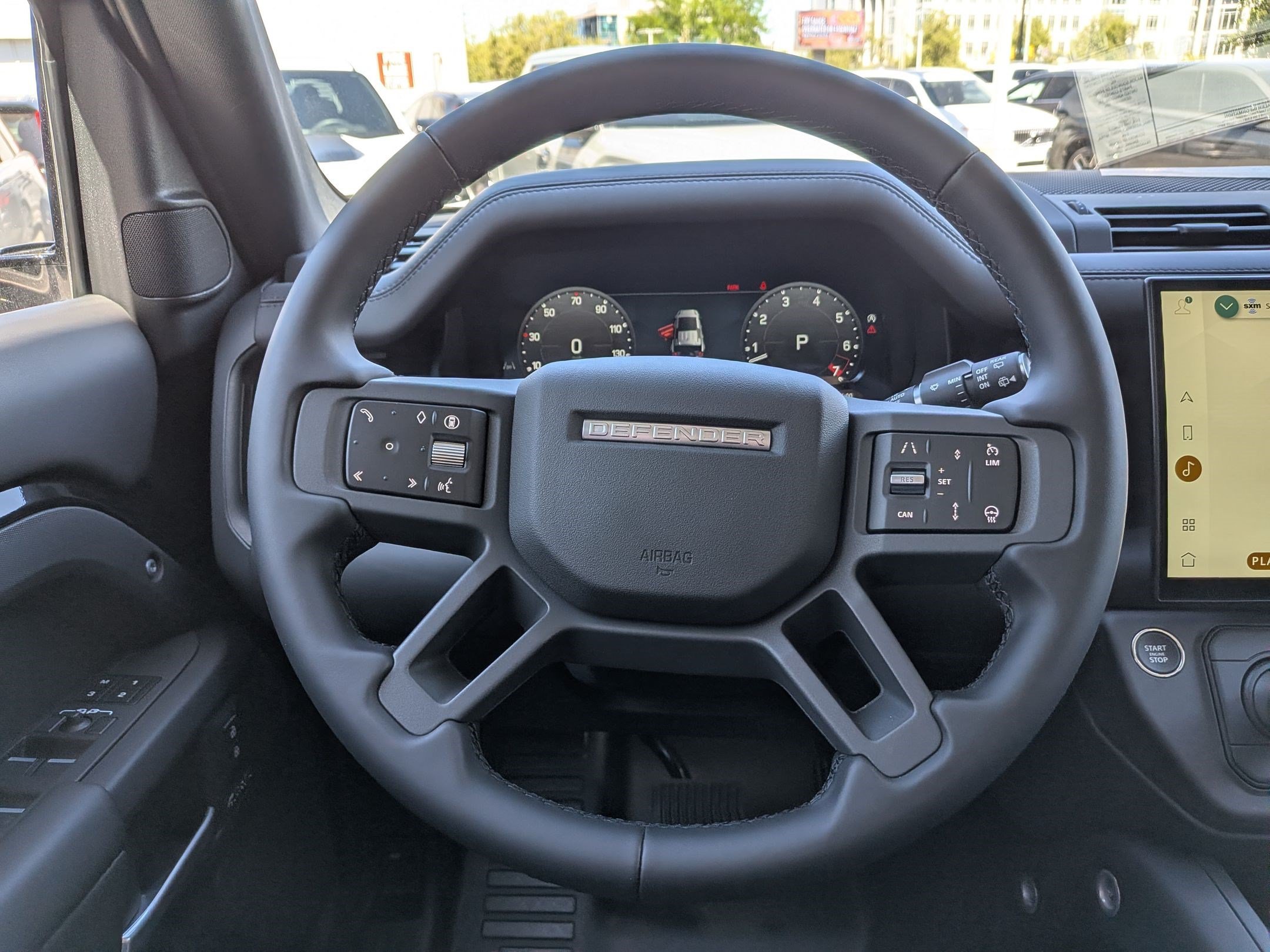 New 2026 Santorini Black Land Rover P400 X-Dynamic SE image 15