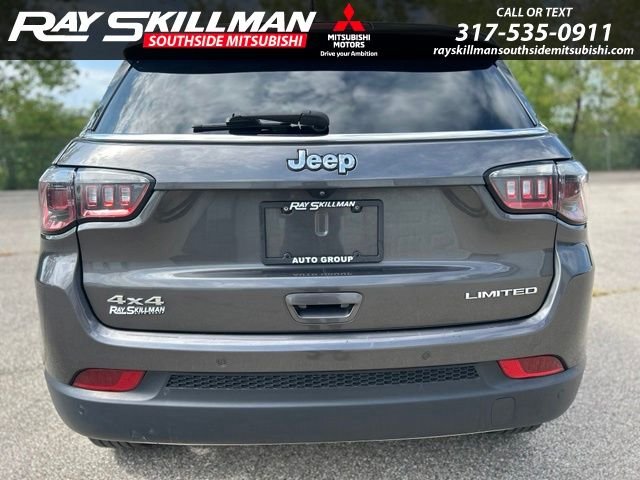 Used 2024 Gray Jeep Limited image 6