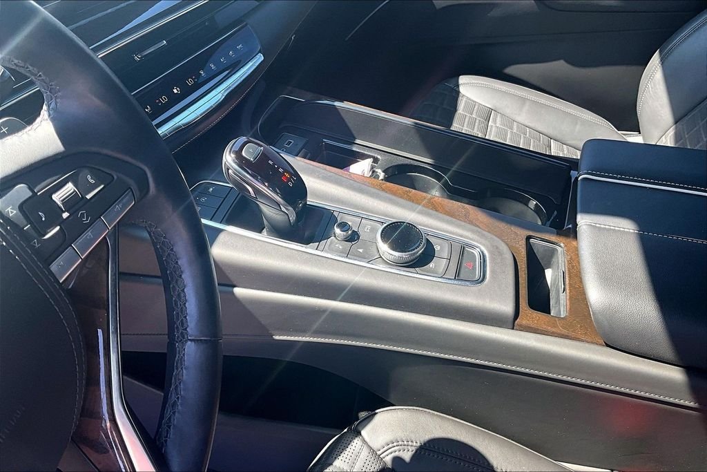 Used 2024 Gray Cadillac Sport Platinum image 14