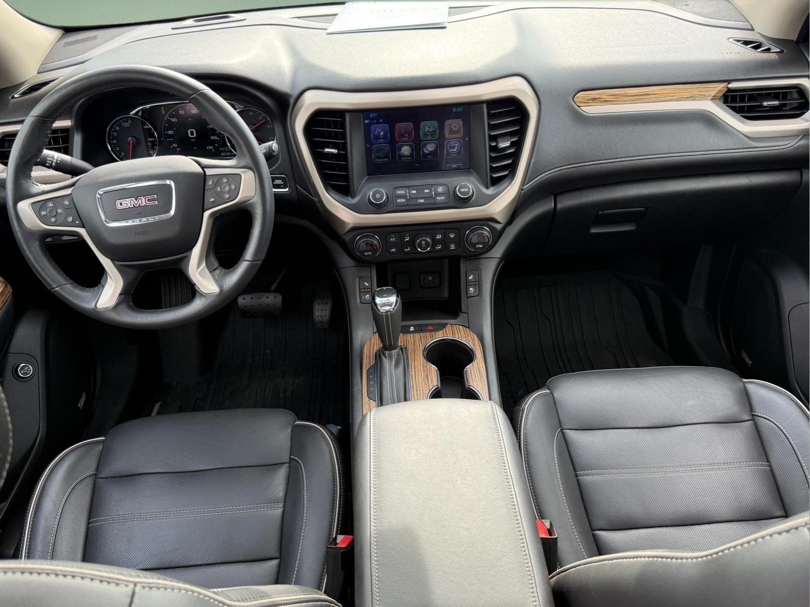 Used 2019 Quicksilver Metallic GMC Denali image 18