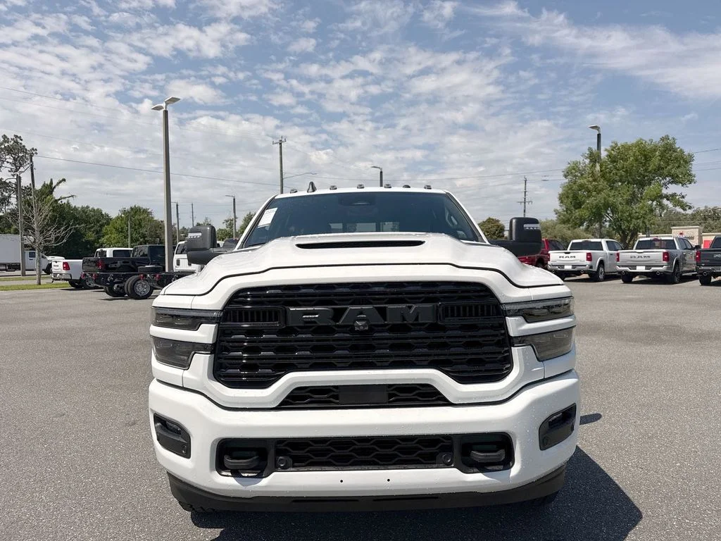 2026 RAM 2500 Limited - Photo 9