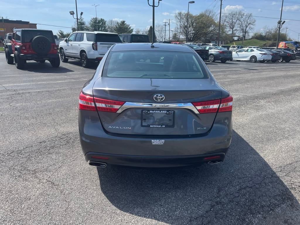 2015 Toyota Avalon XLE photo 4