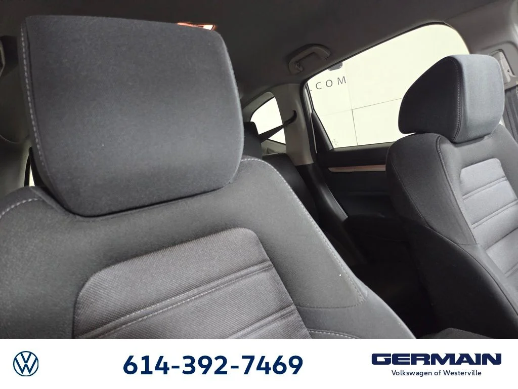 Used 2018 White Honda LX image 16