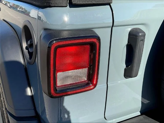 Used 2024 Gray Jeep Sport S image 25