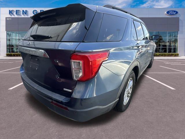 Used 2020 Blue Ford XLT image 6