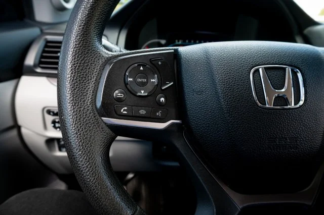 Used 2020 BLUE Honda EX image 36
