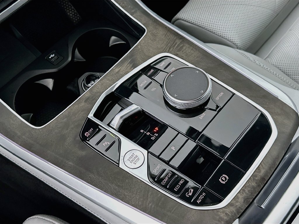 2026 BMW X5 40i - Photo 17