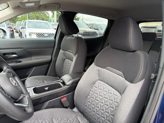 Used 2025 Deep Blue Pearl Nissan SV image 23