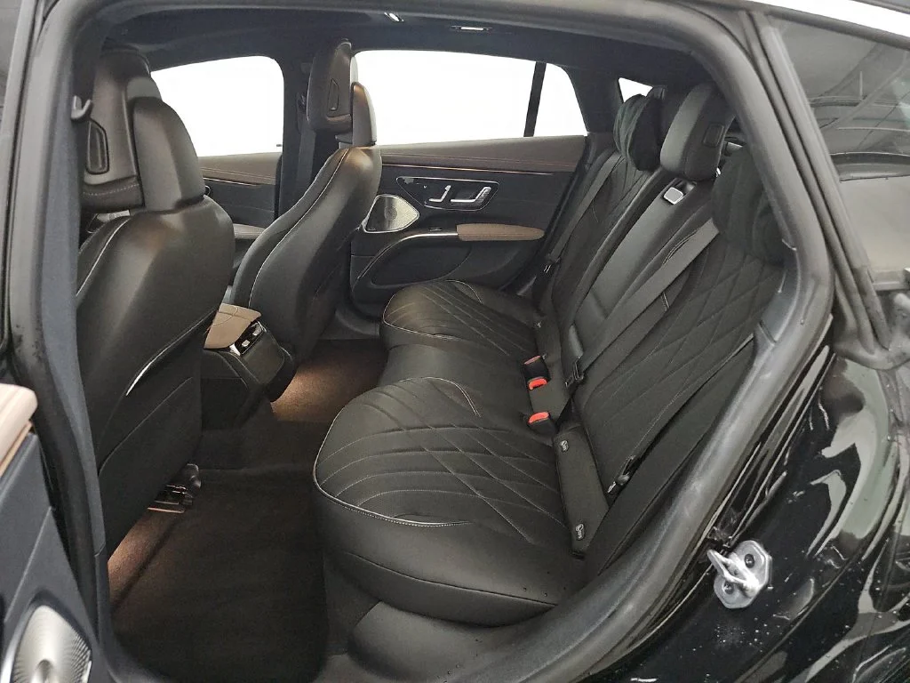 Used 2025 Black Mercedes-Benz 450 image 13