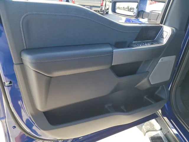 New 2026 Blue Metallic Ford Lariat image 17