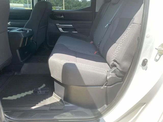 Used 2024 Ice Toyota SR5 image 10
